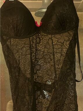 Dreamgirl Black Lace Chemise with Pink Bow Accent.  Straps for stockings
